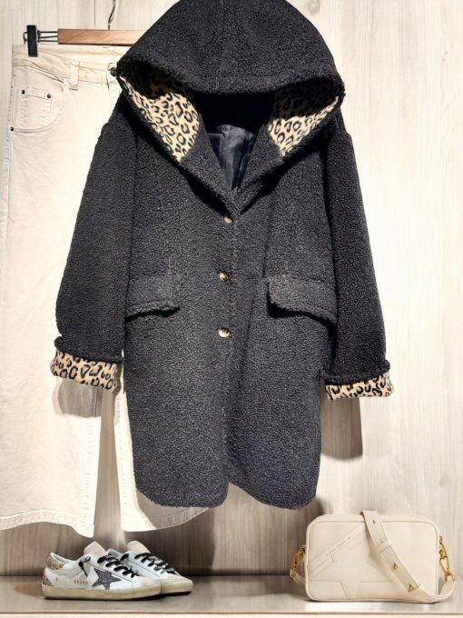 Manteau effet bouclette intérieur léopard noir