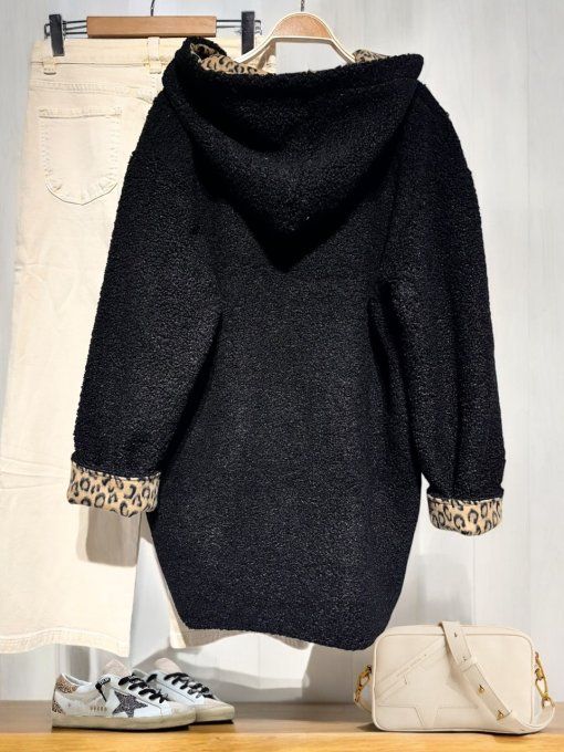 Manteau effet bouclette intérieur léopard noir