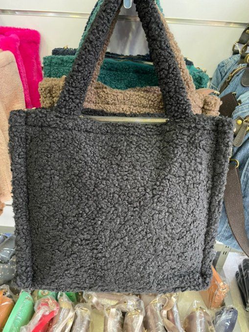 Sac moumoute noir rigide