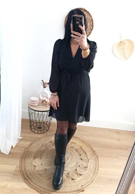 Robe noire élégante 