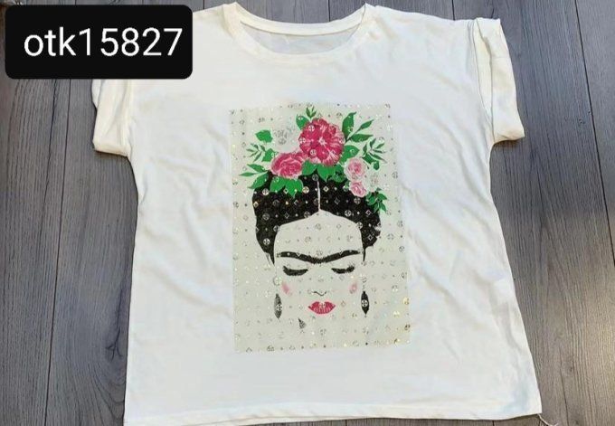 Tee shirt Frida Kahlo BLANC 2 variantes Taille unique 36 au 40